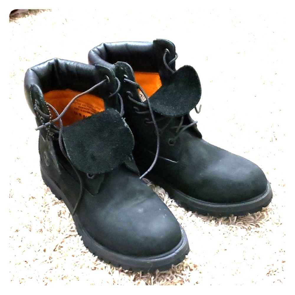 Black timberland boots